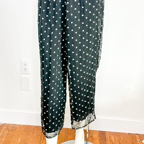 Vintage Leger Polka Dot Capris | SIZE: 2| Vintage Fully Lined Capri Pants. - Picture 2 of 4